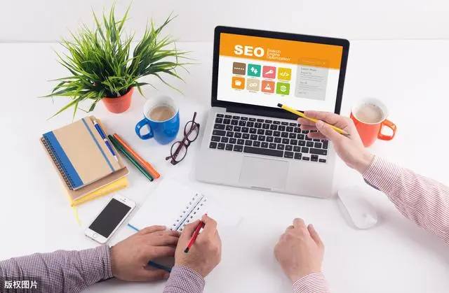 红龙poker官方下载特朗普出席韩国晚宴前吃了汉堡薯条